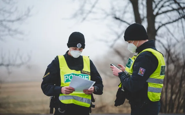 Policie od rána kontrolovala pohyb mezi okresy