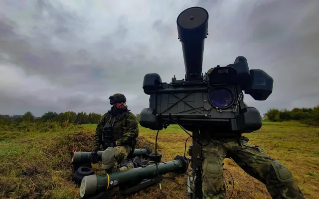 Hlavní zbraň jednotky – protiletadlový raketový komplet RBS-70.