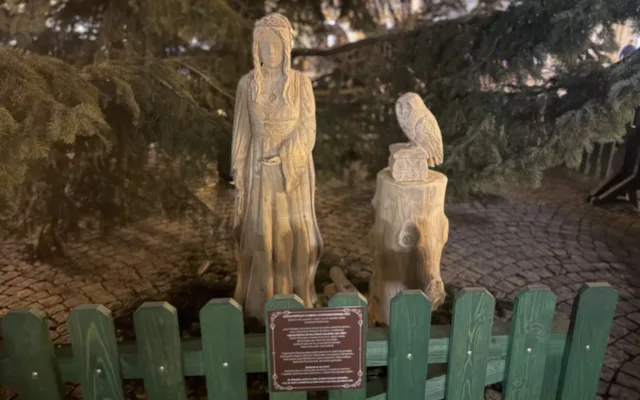Adventní městečko je otevřené. První den přilákalo stovky návštěvníků