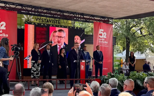 Stát je připraven zemědělcům pomoci s dopady klimatické změny, řekl ministr Šebestyán