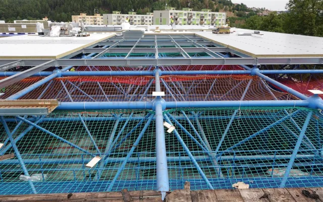 Bez mlhy nad ledem. Rekonstrukce zimního stadionu ve Vimperku se blíží ke konci