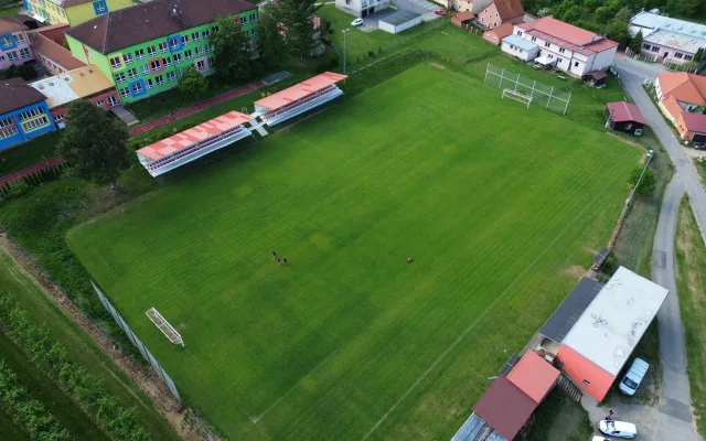 Fotbalové hřiště není jen stavební parcela pro developera