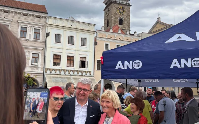 Hnutí ANO dorazilo do Budějc. Babiš mluvil o suchu i dvou miliardách v pr*eli