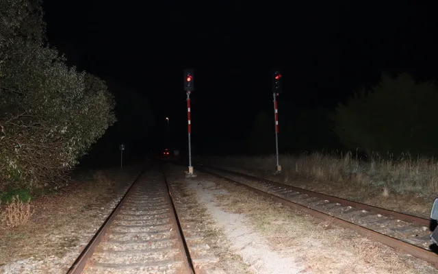 Strojvůdce projel návěst. Generální stop zabránil možnému neštěstí na železnici