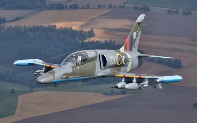Bojový letoun L-159 ALCA