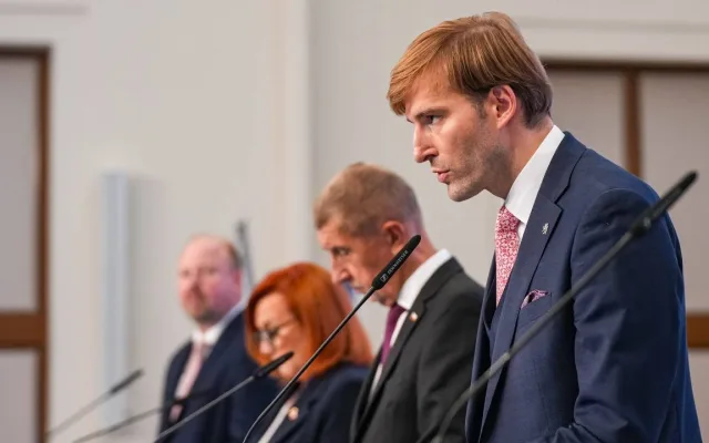 Kratom čekají přísnější pravidla: vyšší věk, zdanění a kontroly