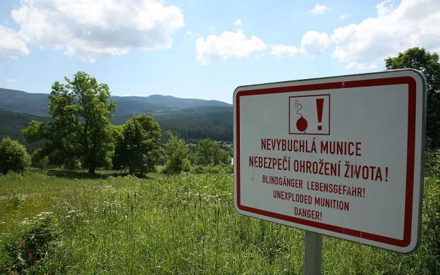 Yperit, nebo fosgen? Co bude s jedovatou látkou na Šumavě, má objasnit ministerstvo