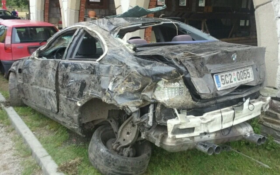 Takto dopadlo BMW po nehodě