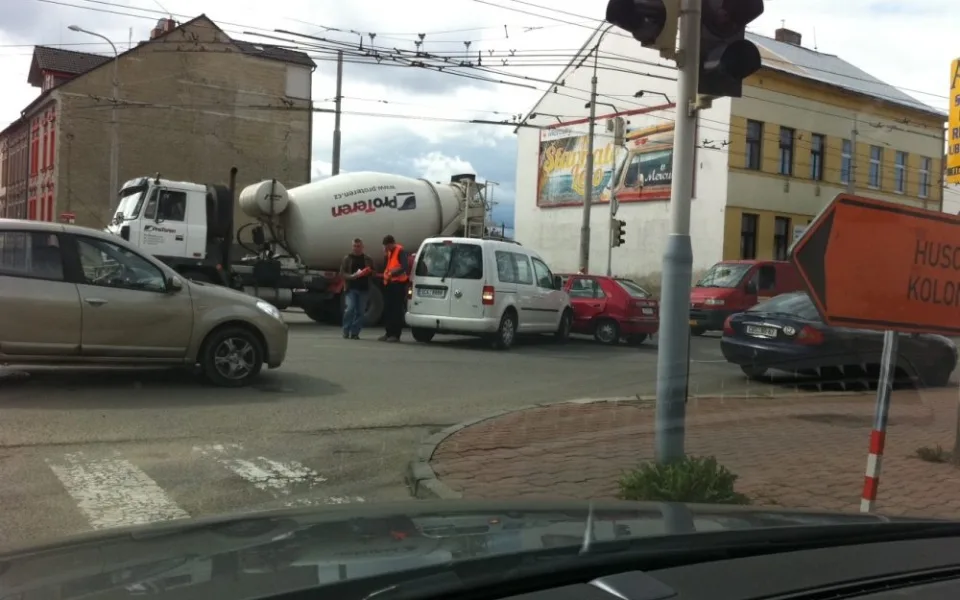 Nehoda u viaduktu