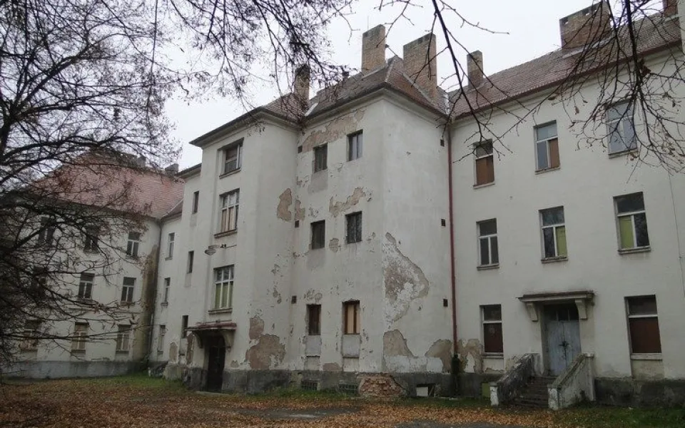 Bývalé kasárny v budějcích brzy jen v našich vzpomínkách
