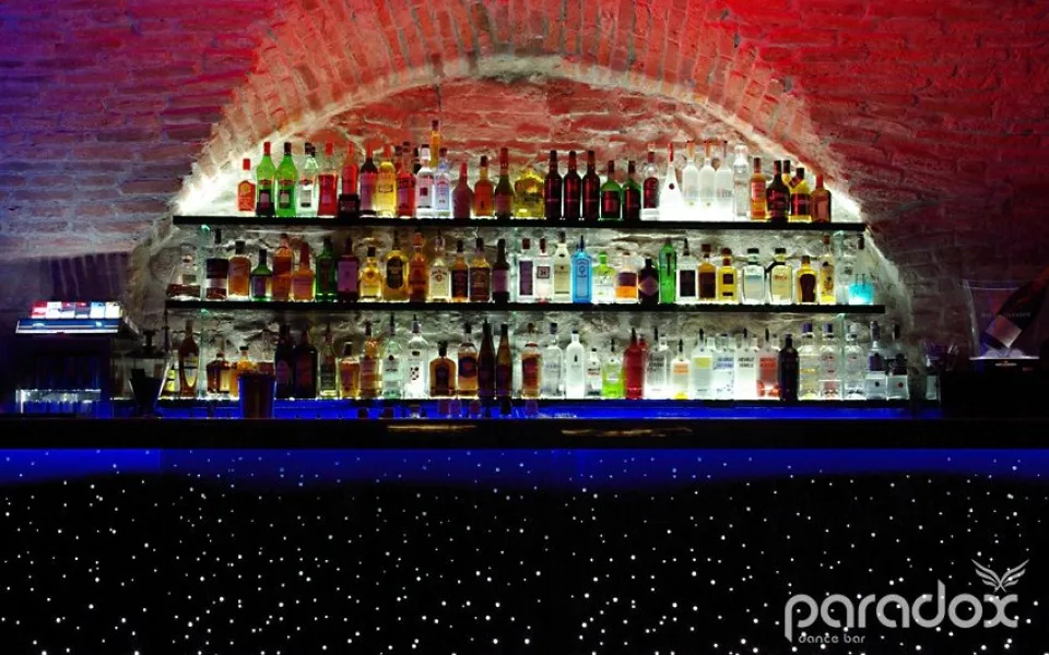 Dance bar Paradox