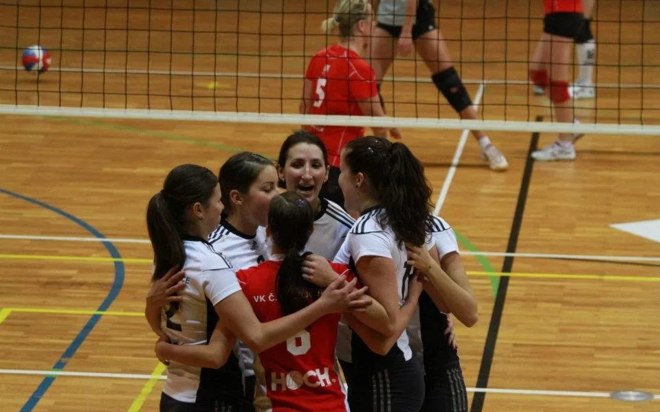 Derby Madeta vs. Slavia PF