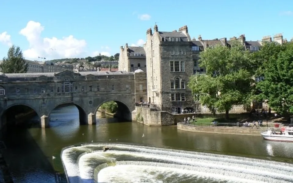 Bath a okolí