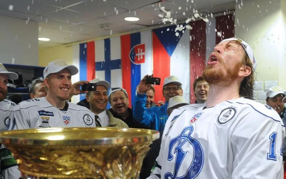 Filip Novák slaví titul mistra ruské KHL