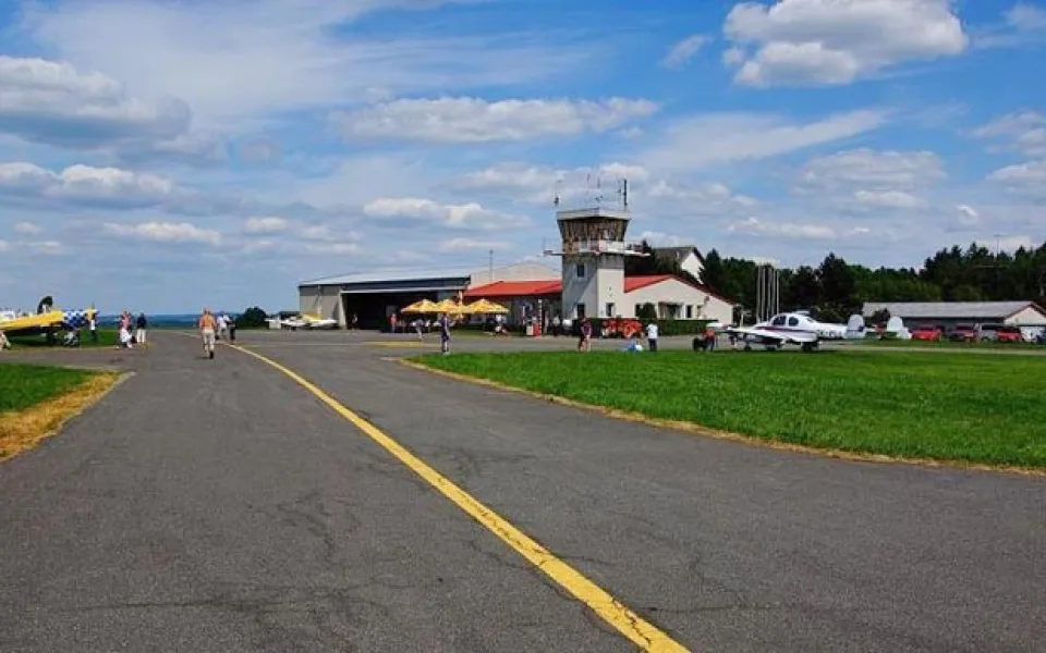 Jindřichohradecké letiště