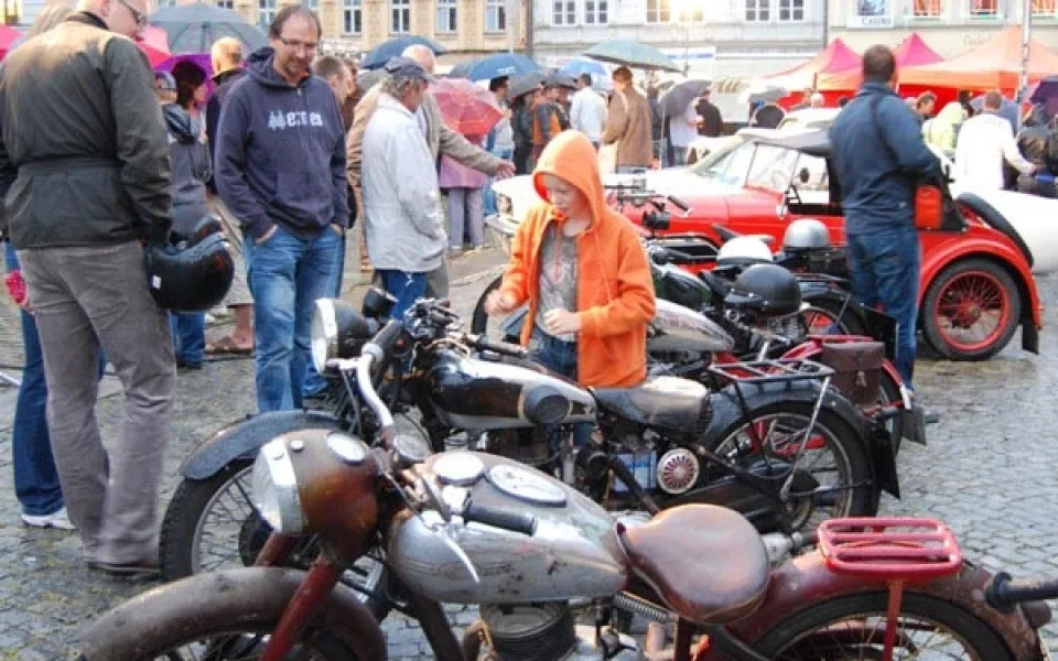 Každý dopravní prostředek si našel svého obdivovatele