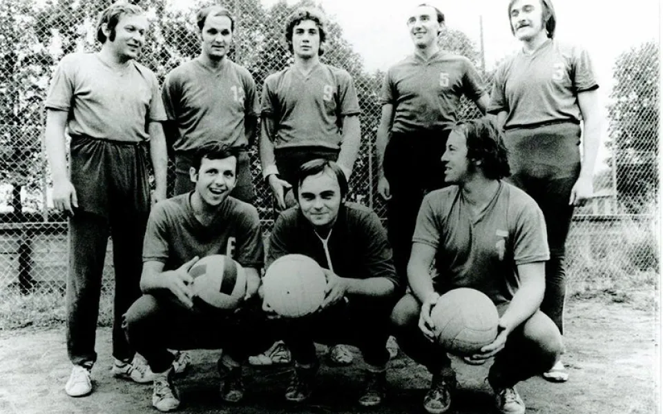 Hráči Meteoru České Budějovice, Vítězslav Pjentak v podřepu vlevo dole