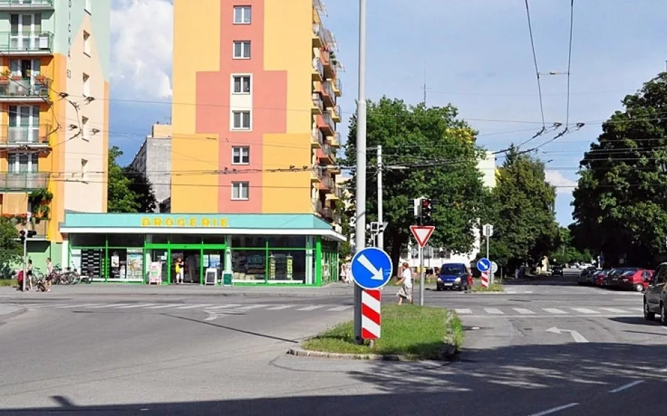 Křižovatka Lidická - L. M. Pařízka