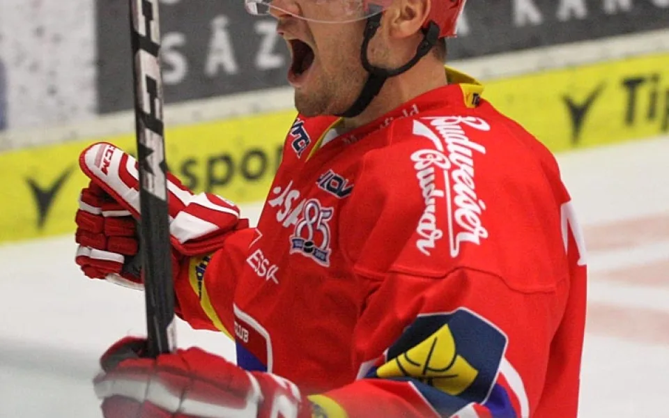 Nedlouho před koncem zápasu v Chomutově snižoval na 1-4 z pohledu Jihočechů Rastislav Dej
