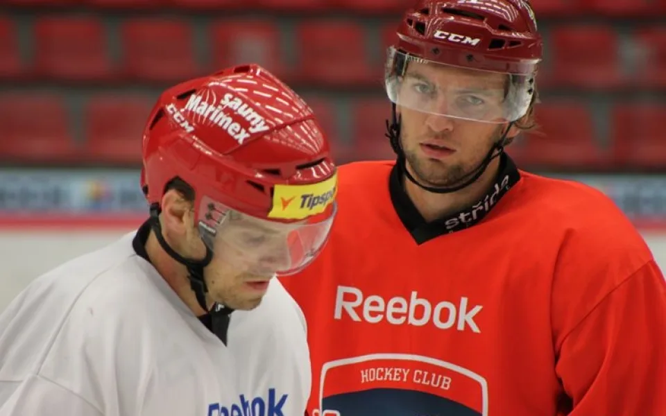 Milan Michálek (vlevo) a Martin Hanzal