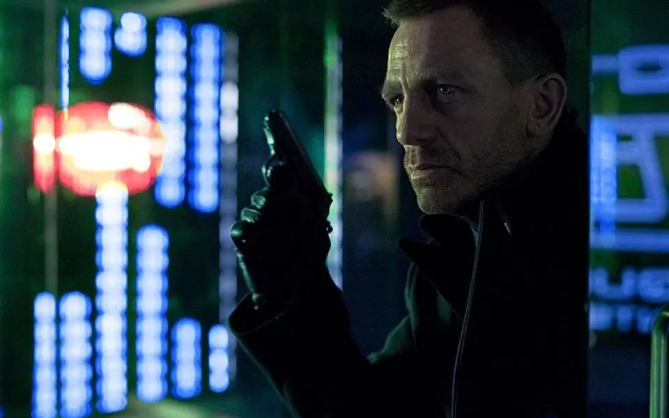 Daniel Craig