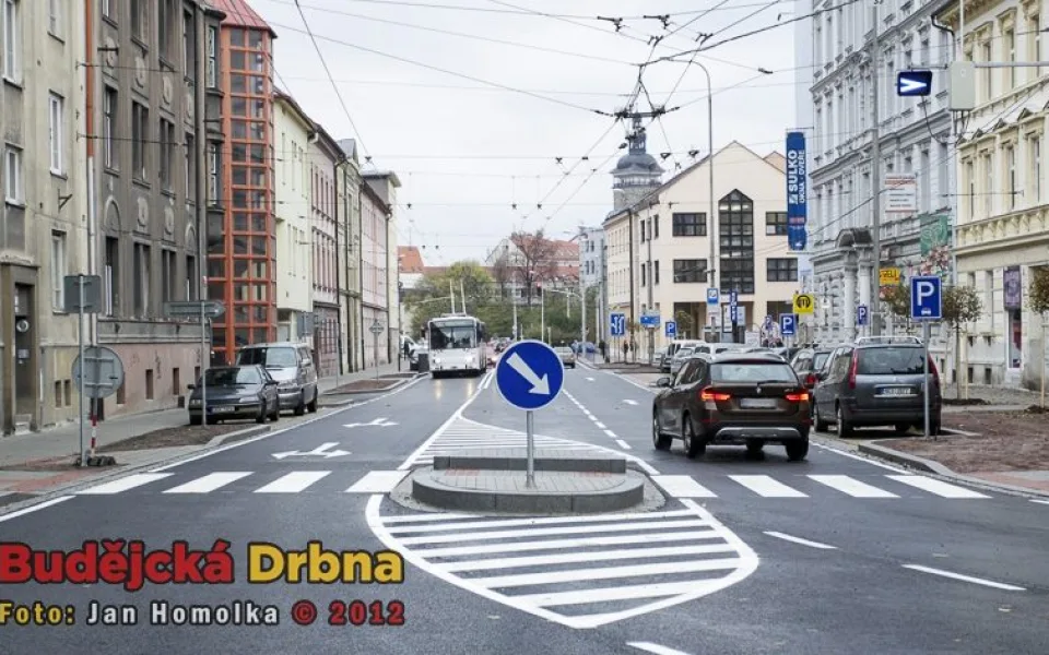 Na Žižkovce přibyl ostrůvek pro chodce