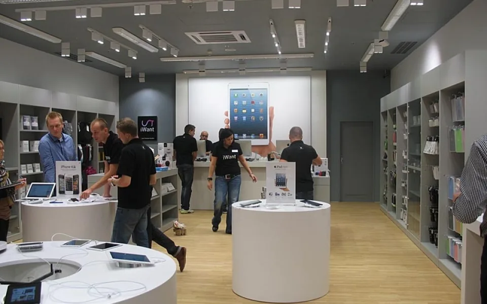 Nová značková prodejna Applu v Českých Budějovicích