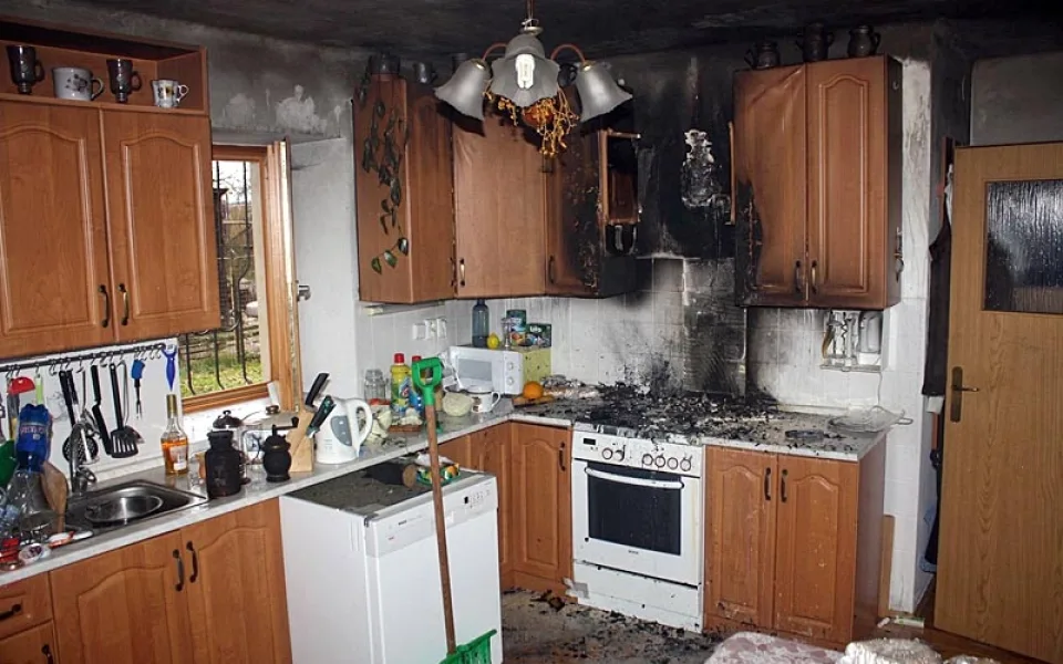 Požár v kuchyni způsobil škodu ve výši 30 tisíc korun