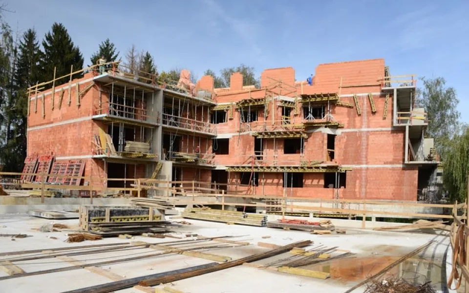 Bytový projekt DLOUHÁ LOUKA