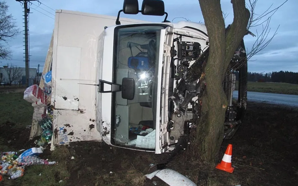 Havarované nákladní vozidlo Renault Midlum