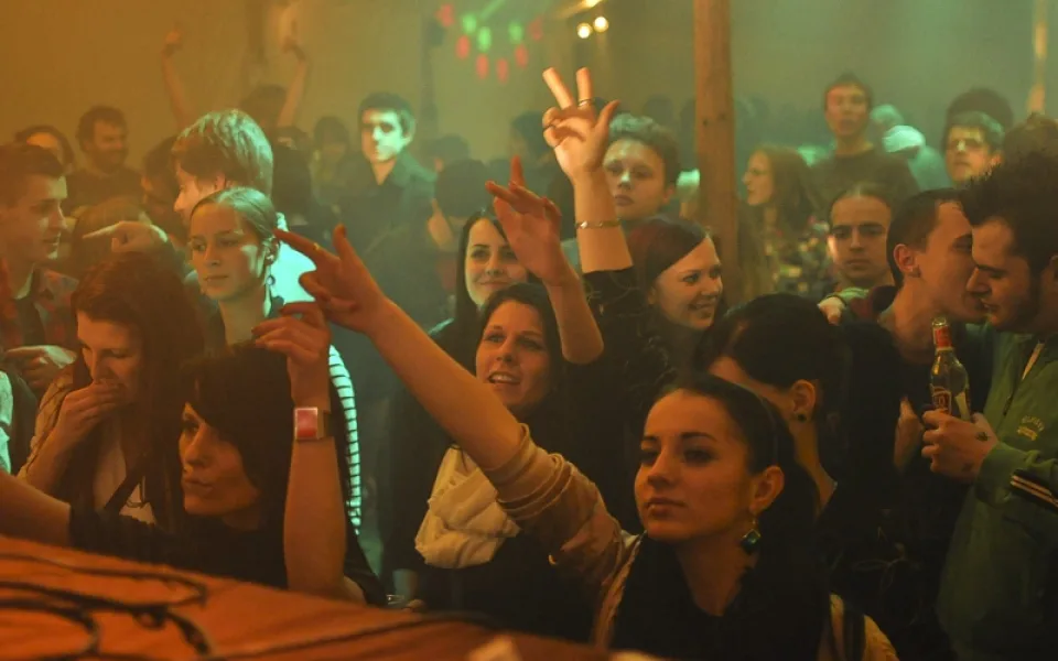Konec světa s KámoBrácho Productions