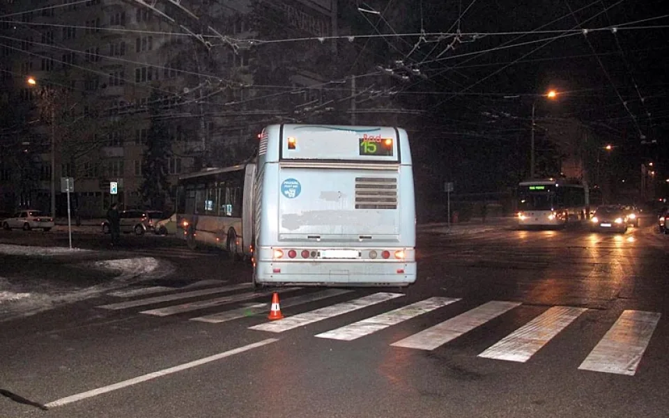 Přechod, na kterém autobus srazil chodkyni