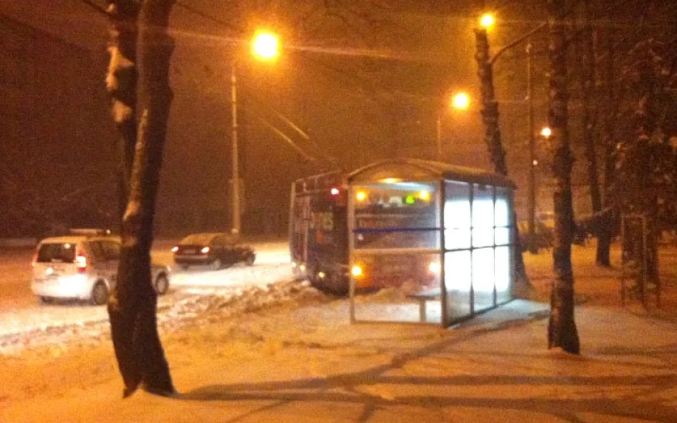 Zapadlý trolejbus na Lidické