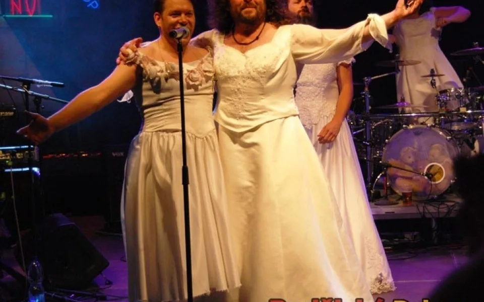 Loňský koncert Monkey Business na budějckém náměstí