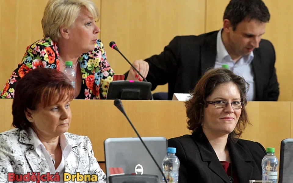 Nové krajské radní Alena Nohavová a Hana Rodinová (dole zleva)