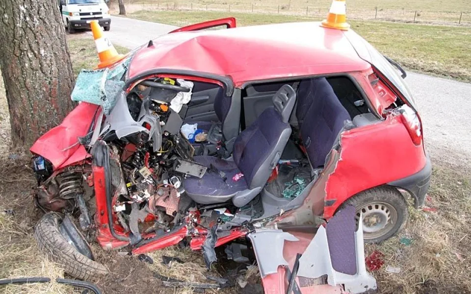 Zdemolovaný Fiat Punto mladého řidiče z Táborska
