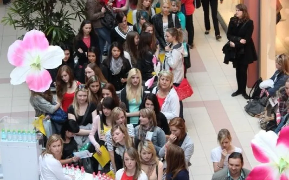 Loňský Schwarzkopf Elite Model Look v budějckém IGY Centru