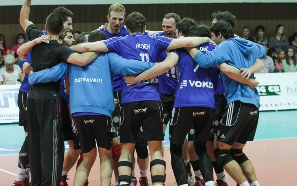 Volejbalový klub Ostava se raduje z druhé výhry proti Jihostroji