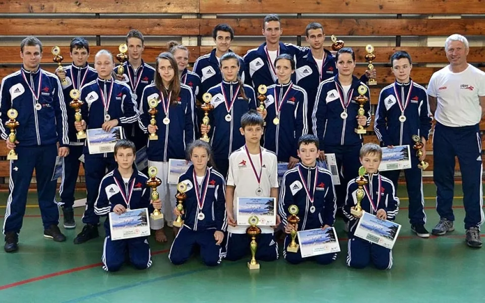 Úspěšní medailisté z brněnského mistrovství ČR karate goju-ryu