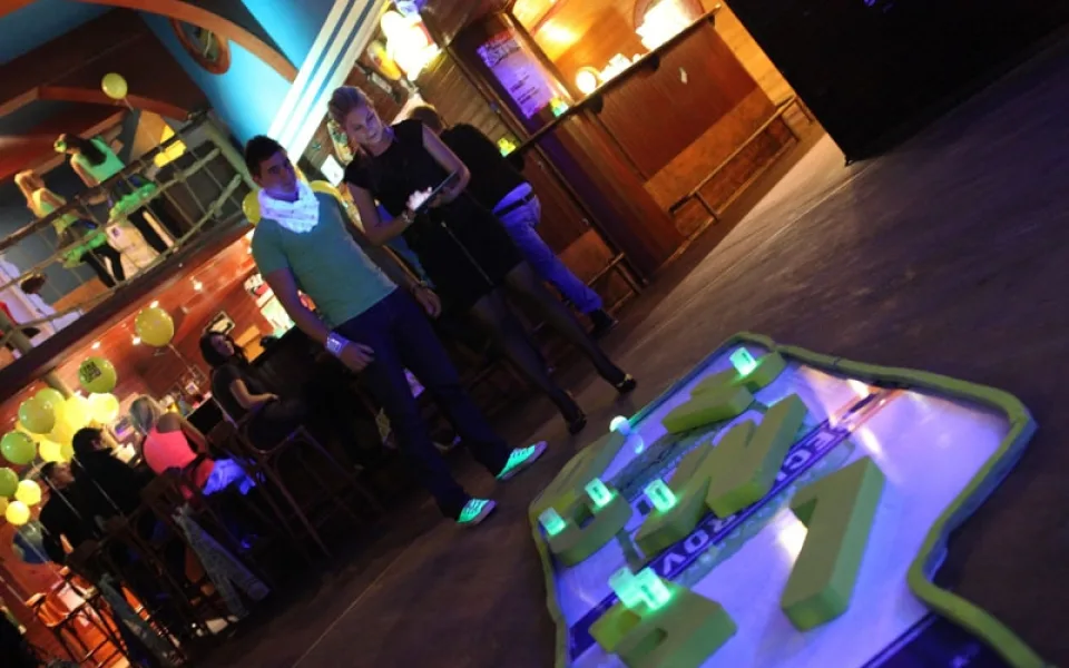 Lemond Light Up the Party