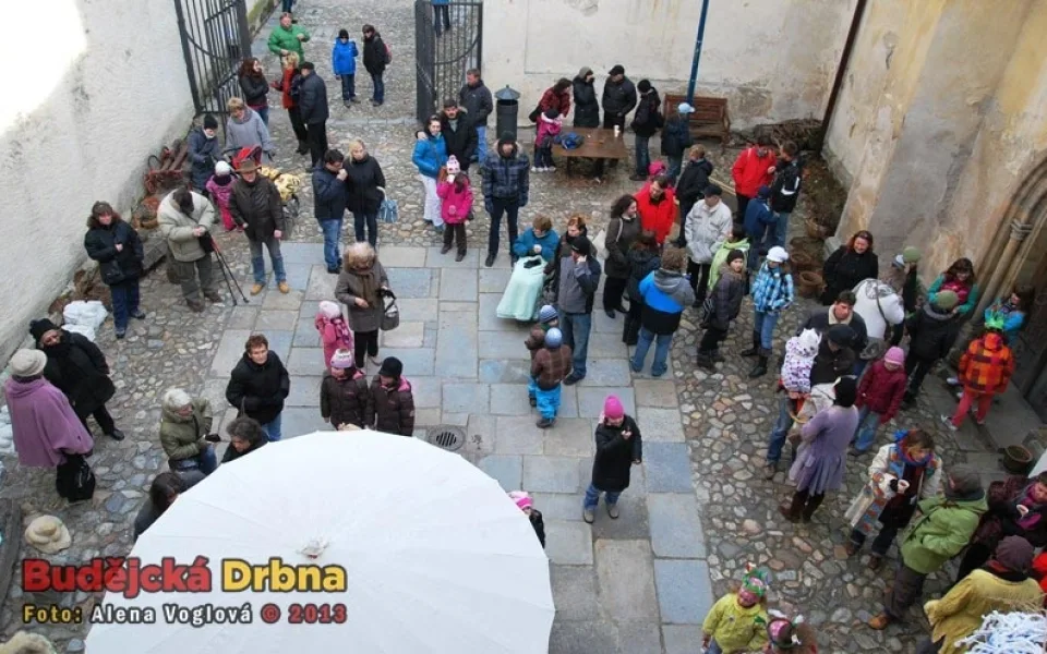 Dvorek Galerie pod kamennou žábou