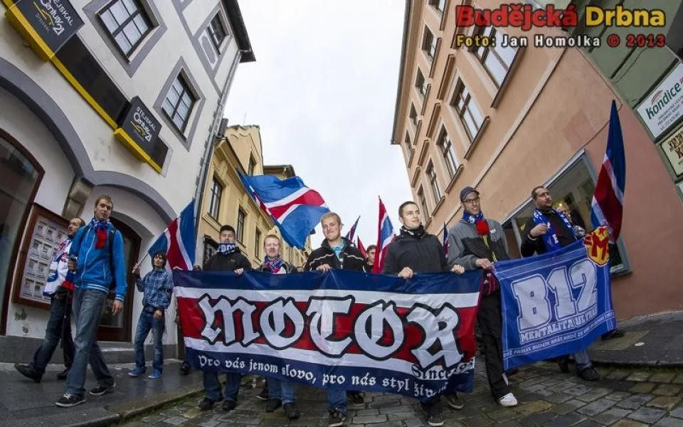 Pochod fanoušků Motoru za záchranu budějovického hokeje