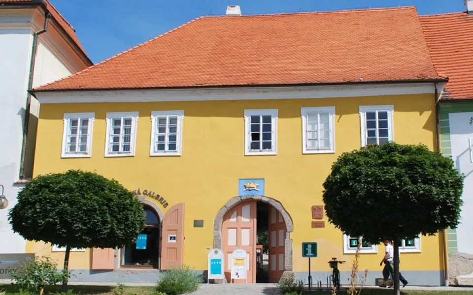 Městská galerie U Zlatého slunce v Týně nad Vltavou