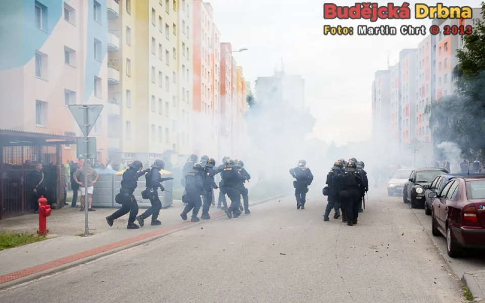 Protest kvůli problémům v soužití s Romy