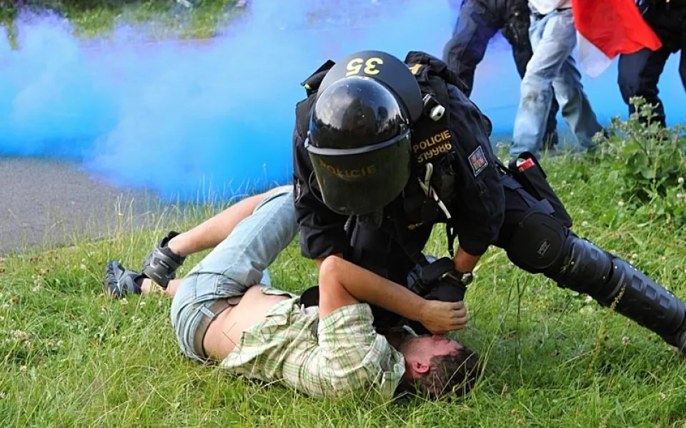 Momentka ze sobotního protestu na Máji
