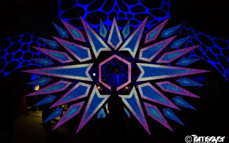 Invert