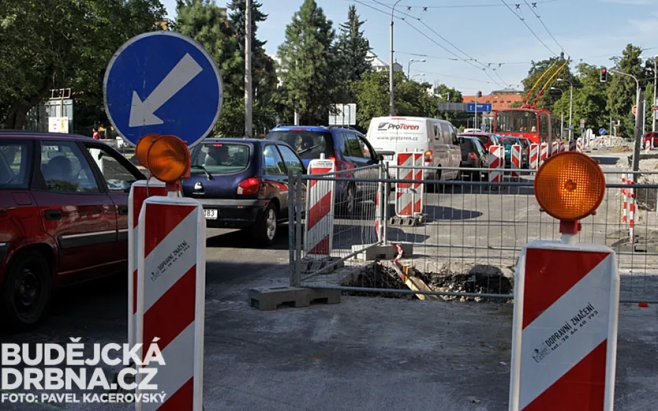 Rekonstrukce křižovatky Mánesova - Lidická