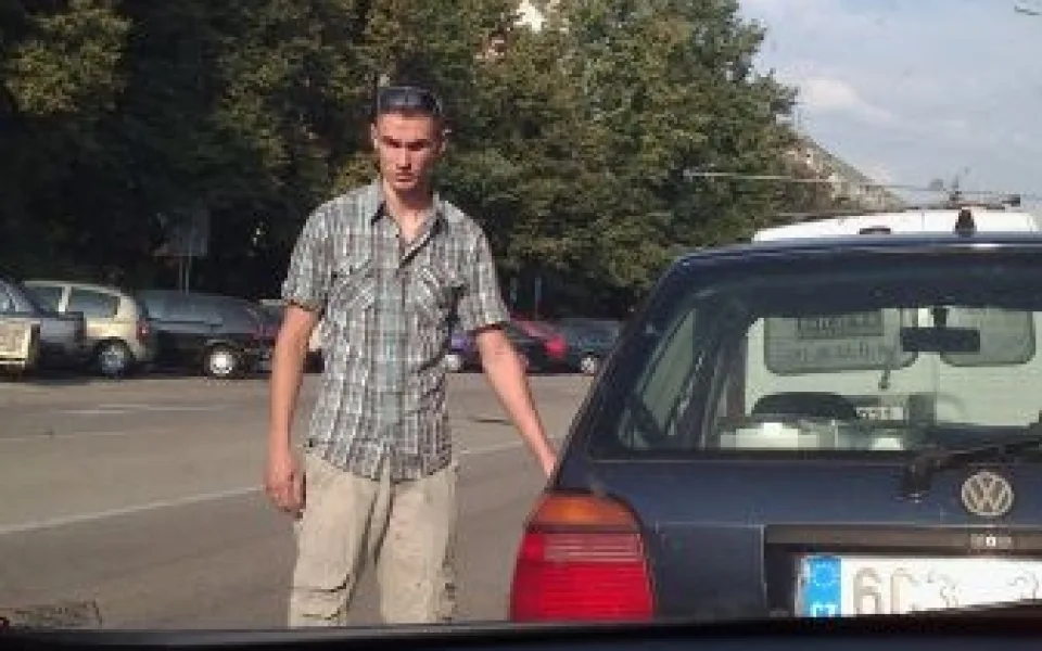 Tento muž je pro policisty důležitým svědkem