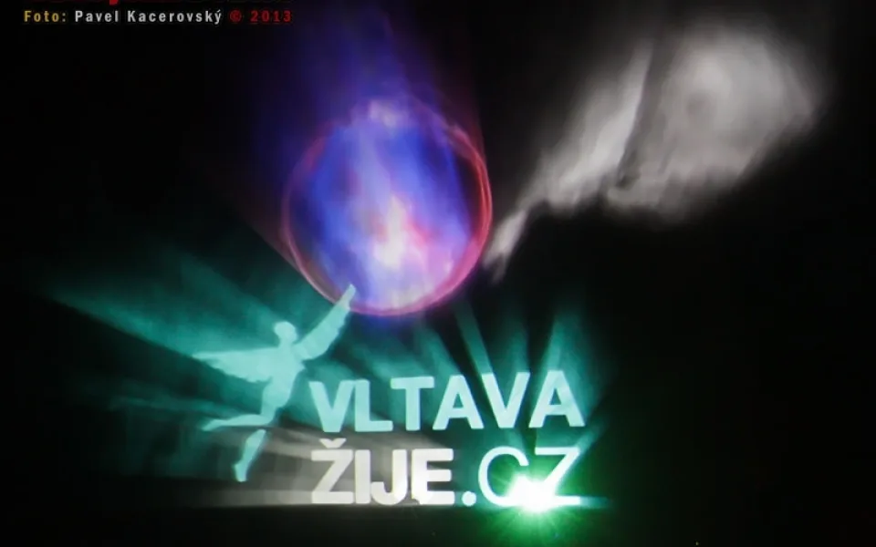 Audiovizuální show Živly