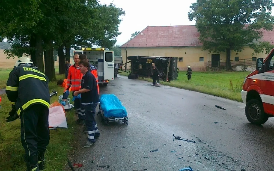 Nehoda se stala u Dvora Koroseky poblíž Nových Homolí